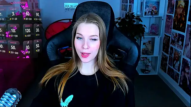 CuteMousee online show from 9, 2, 2025