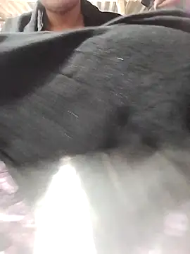 Priya-bhabi012 online show from 4, 12, 2025