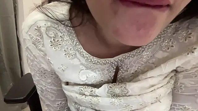 Wild Fantasy 7 online show from 3, 2, 2025