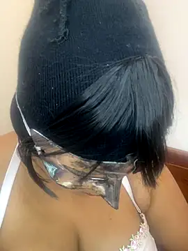 thushani24 online show from 9, 9, 2025