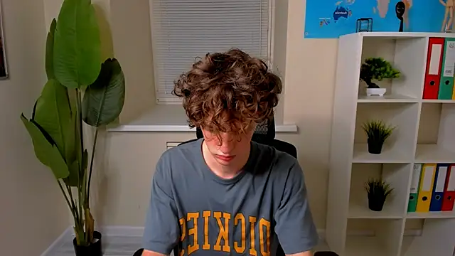 Snapshot of LukeSweet chatting on 14, 7, 2026 LukeSweet online show from 14, 7, 2026