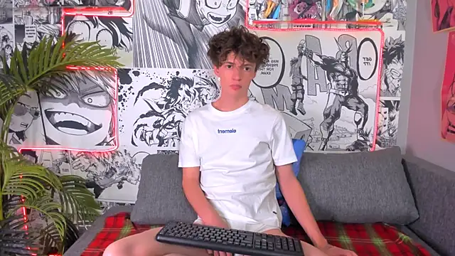 Snapshot of LukeSweet chatting on 19, 6, 2026 LukeSweet online show from 19, 6, 2026