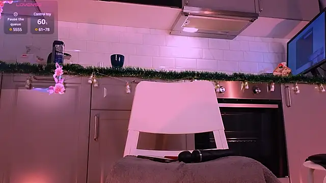 -EveStone- online show from 11, 1, 2025