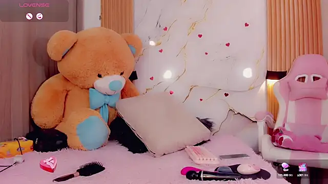 BrendaSquirtx online show from 26, 9, 2025