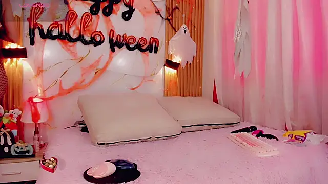 BrendaSquirtx online show from 25, 10, 2025