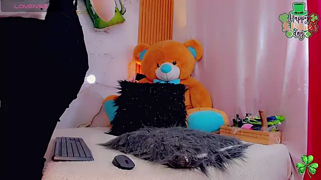 BrendaSquirtx online show from 21, 3, 2025