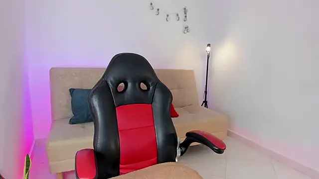 Snapshot of Sweetluna__ chatting on 9, 9, 2025 Sweetluna online show from 9, 9, 2025