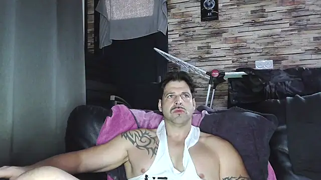 XxBigboybandxX online show from 20, 12, 2025