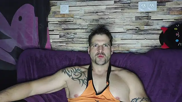 XxBigboybandxX online show from 4, 3, 2025