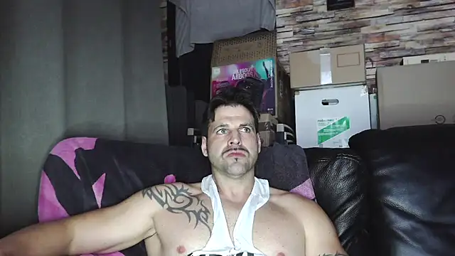 XxBigboybandxX online show from 4, 3, 2026