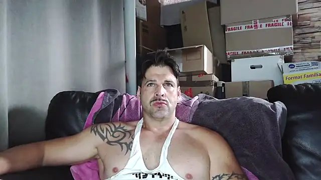 Snapshot of XxBigboybandxX chatting on 3, 5, 2026 XxBigboybandxX online show from 3, 5, 2026