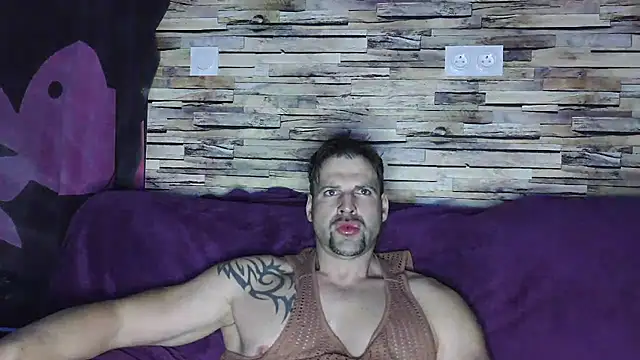 XxBigboybandxX online show from 13, 3, 2025