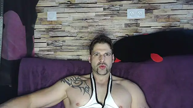 XxBigboybandxX online show from 22, 3, 2025