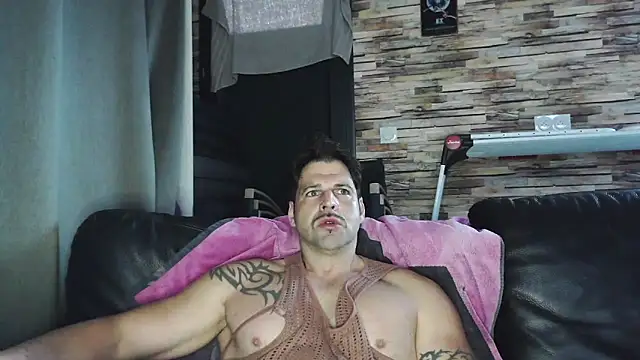 XxBigboybandxX online show from 18, 12, 2025