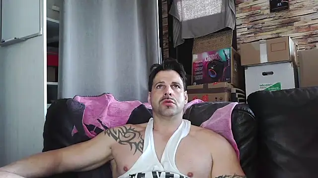 XxBigboybandxX online show from 26, 2, 2026