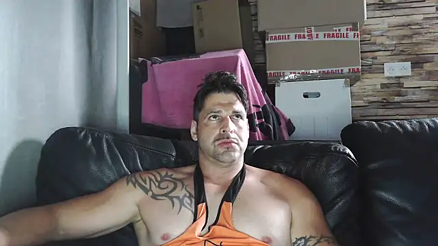 Snapshot of XxBigboybandxX chatting on 3, 6, 2026 XxBigboybandxX online show from 3, 6, 2026