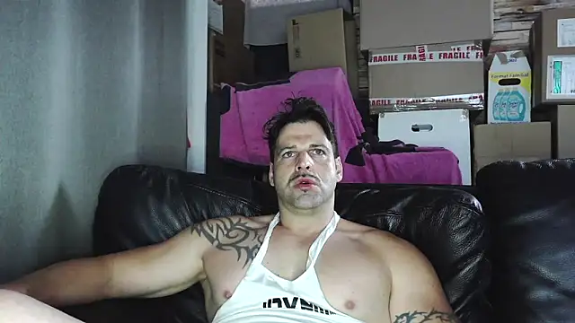 Snapshot of XxBigboybandxX chatting on 6, 5, 2026 XxBigboybandxX online show from 6, 5, 2026