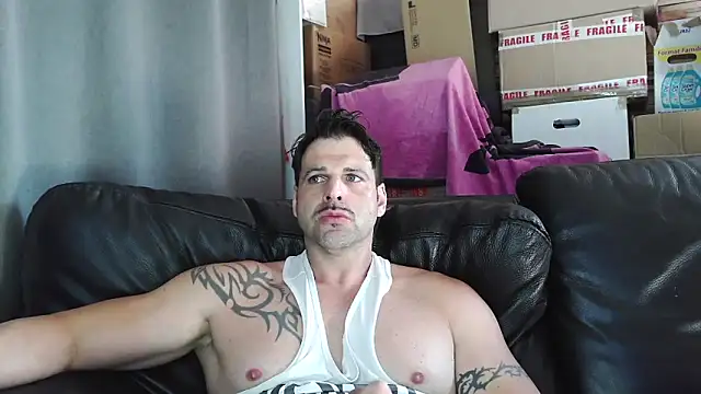 Snapshot of XxBigboybandxX chatting on 7, 5, 2026 XxBigboybandxX online show from 7, 5, 2026