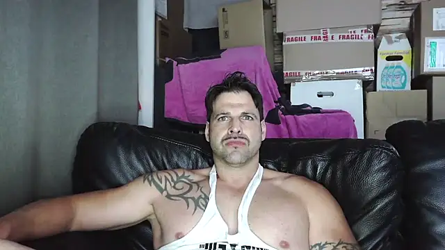 Snapshot of XxBigboybandxX chatting on 5, 5, 2026 XxBigboybandxX online show from 5, 5, 2026