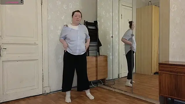 Blush Lolaa online show from 5, 3, 2025