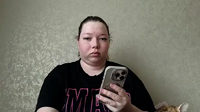 Blush Lolaa online show from 2, 6, 2026