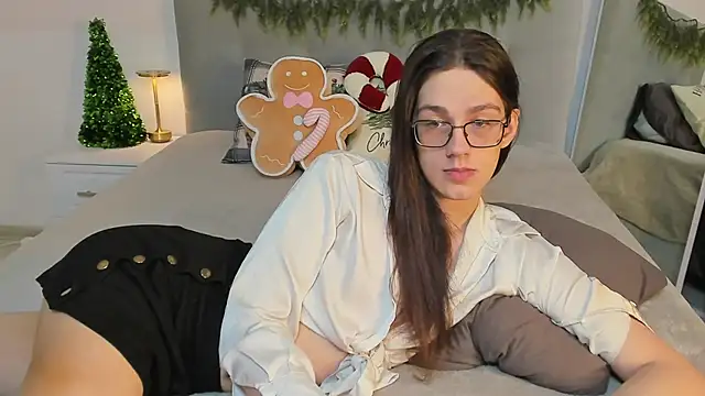 Alfreda Mills online show from 20, 12, 2025