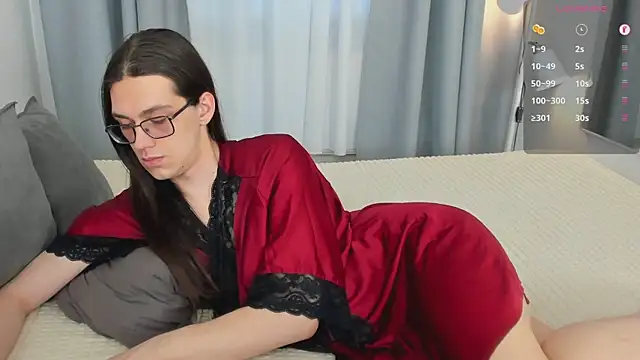 Alfreda Mills online show from 28, 3, 2026