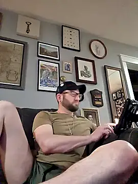 Icebearsticlese online show from 9, 5, 2026