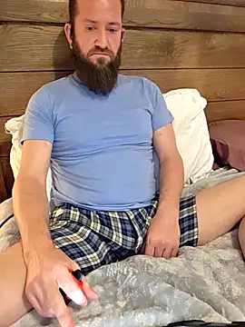 Snapshot of Icebearsticlese chatting on 9, 2, 2026 Icebearsticlese online show from 9, 2, 2026