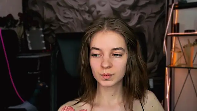 TinaDavil online show from 7, 3, 2025