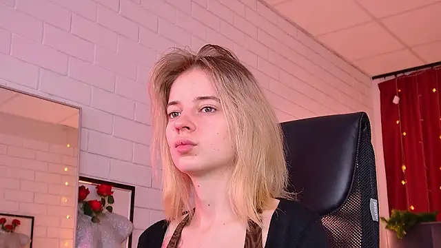 TinaDavil online show from 19, 1, 2026