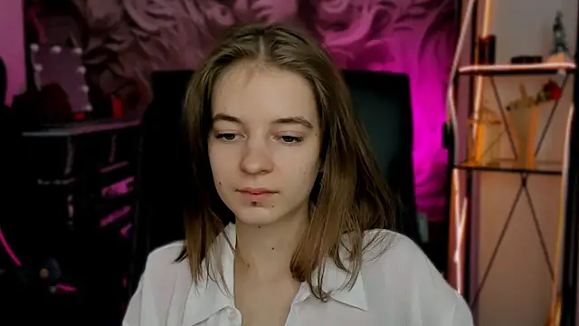 TinaDavil online show from 12, 3, 2025