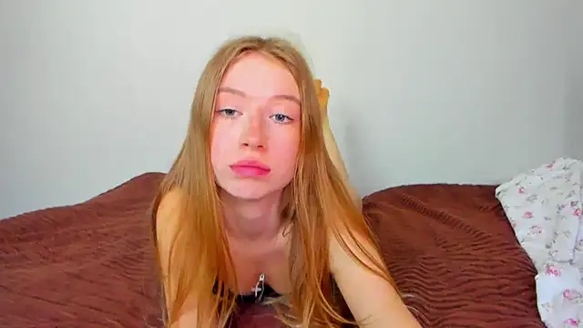 Snapshot of minidivaa_ chatting on 19, 5, 2026 minidivaa online show from 19, 5, 2026