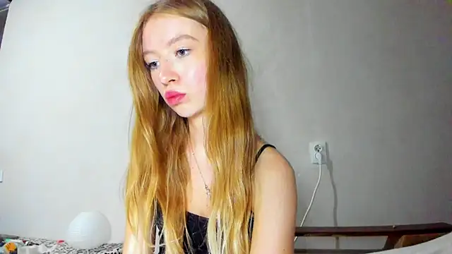 Snapshot of minidivaa_ chatting on 26, 5, 2026 minidivaa online show from 26, 5, 2026