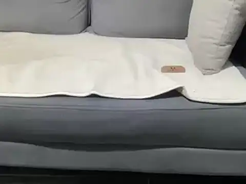 4small4inchlol online show from 19, 3, 2025