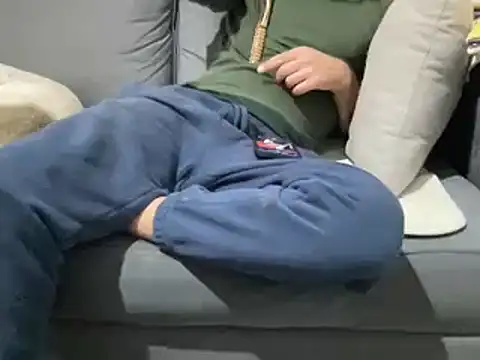 4small4inchlol online show from 13, 3, 2025