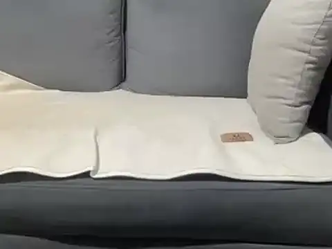 4small4inchlol online show from 21, 3, 2025