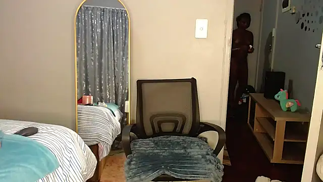 MissBigNipples online show from 6, 4, 2026