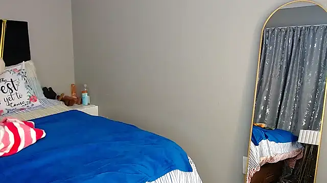 MissBigNipples online show from 18, 11, 2025