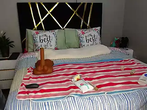 MissBigNipples online show from 13, 10, 2025