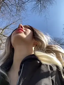 SandraCarter online show from 7, 3, 2025