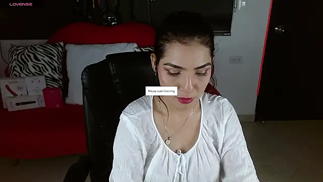 Carolaine69  online show from 15, 1, 2026