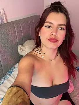 Isa smeraldy online show from 13, 6, 2026