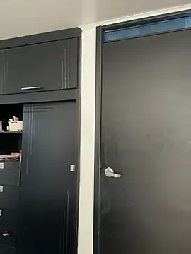 Isa smeraldy online show from 5, 2, 2026