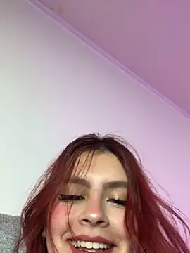 Isa smeraldy online show from 13, 1, 2026