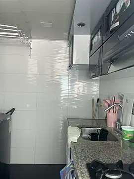 Isa smeraldy online show from 16, 2, 2026