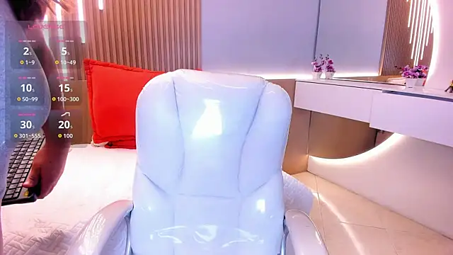 Sexy paradise18  online show from 7, 11, 2025