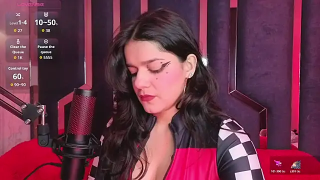 ValerieKay  online show from 17, 4, 2026