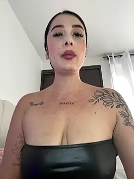 Libia James online show from 12, 5, 2026