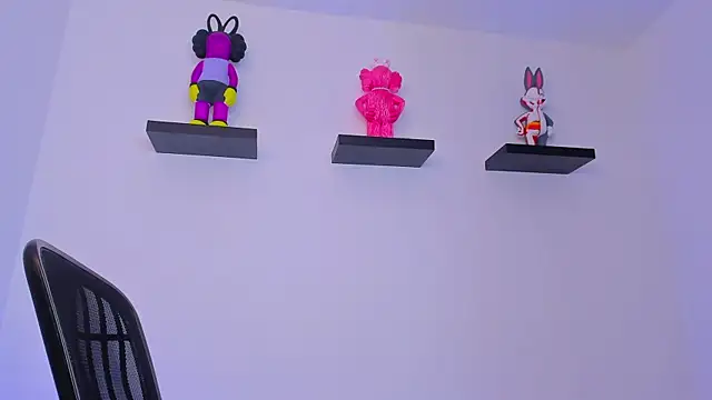 Gangster Girl online show from 21, 2, 2025